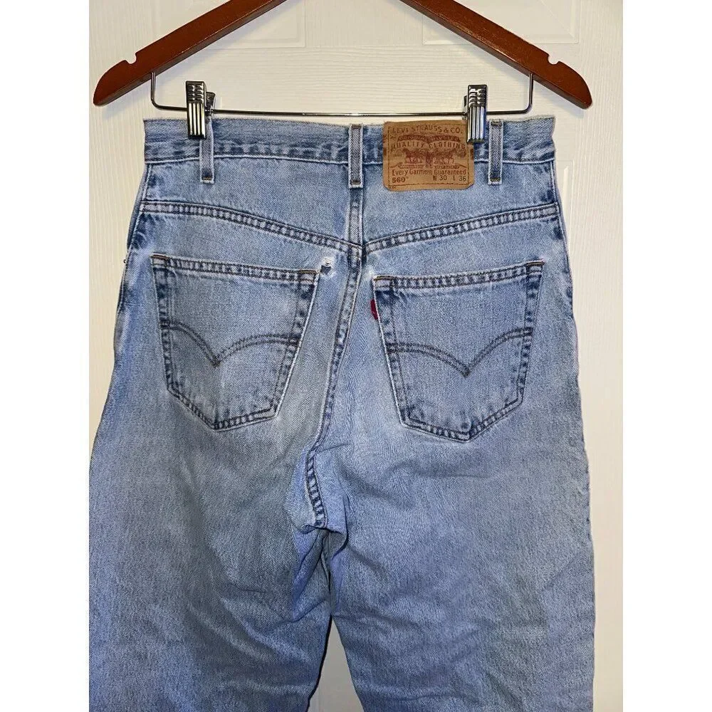 Levi’s Vintage 2000 560 Loose Fit Tapered Leg‎ Jeans Size 30X36